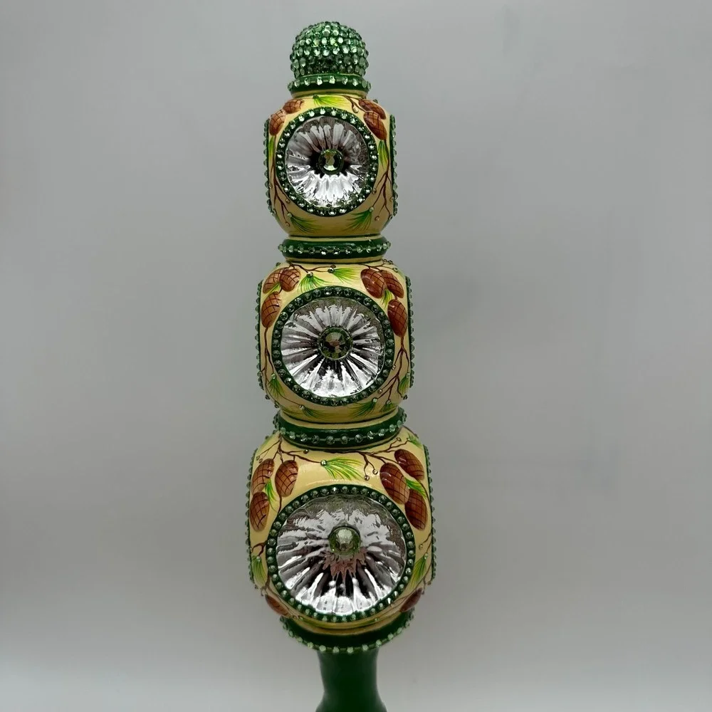 Patricia Breen all ornaments